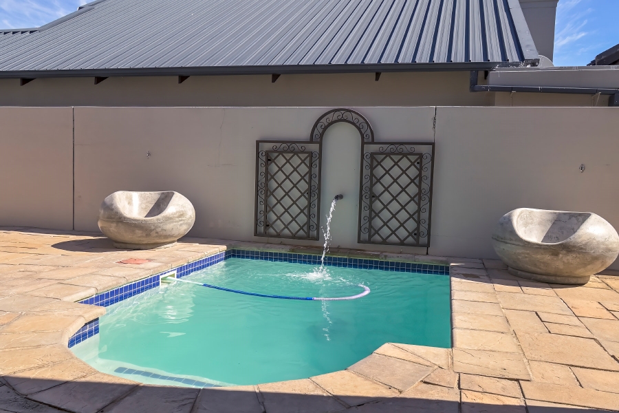 4 Bedroom Property for Sale in Durbanville Hills Western Cape